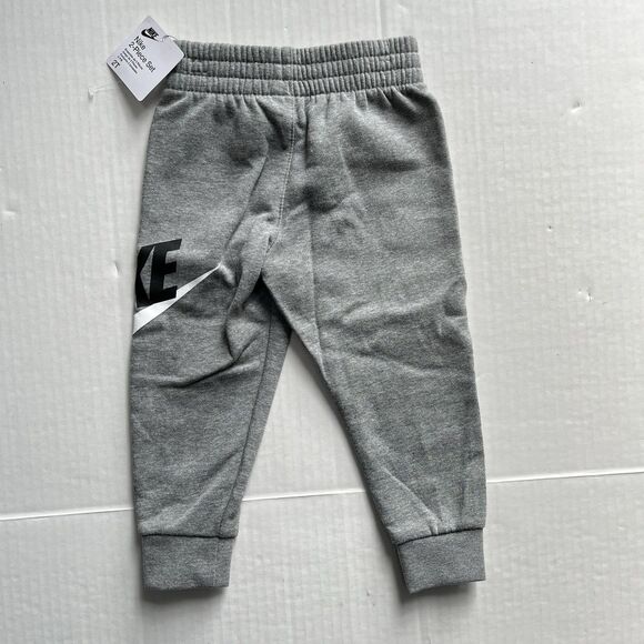 Nike Sportswear Club Fleece Hoodie & Joggers 2 Pc Set Boys Gray Just Do It Sz 2T - Picture 6 of 9